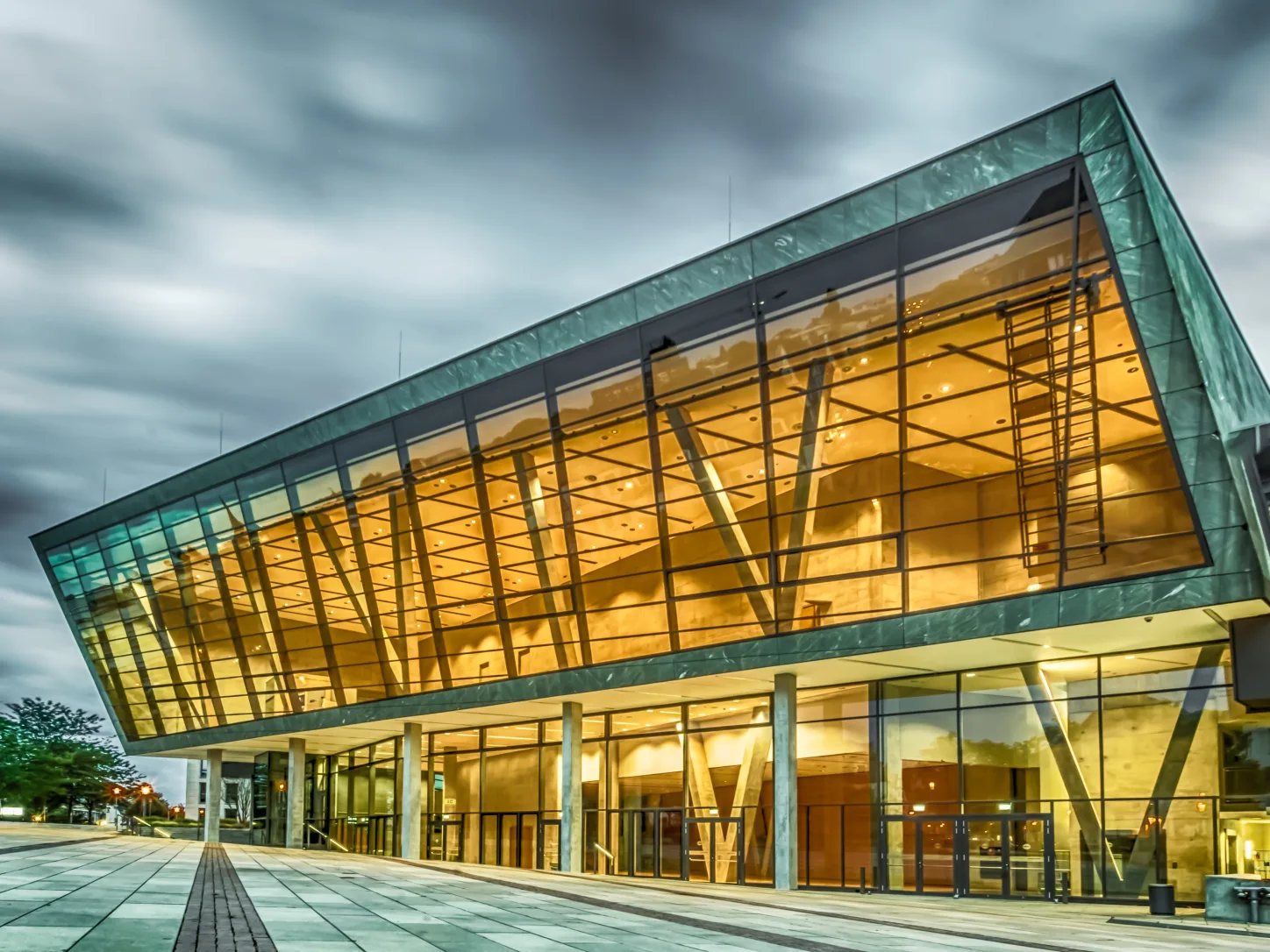 Darmstadtium aussenansicht 04